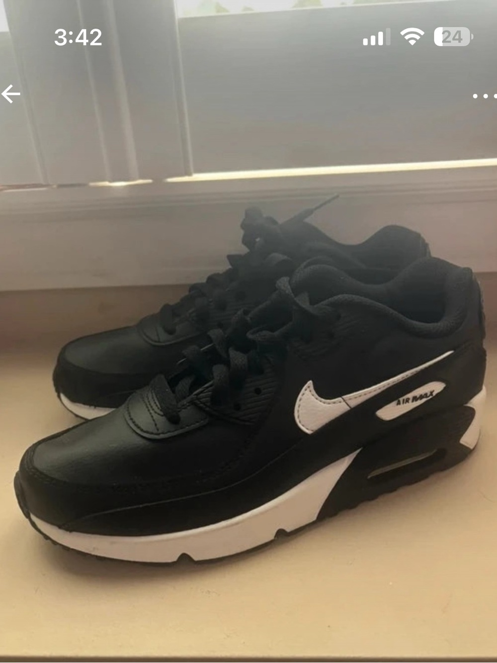 Nike Men’s Air Max Low Top Sneakers - Black/White